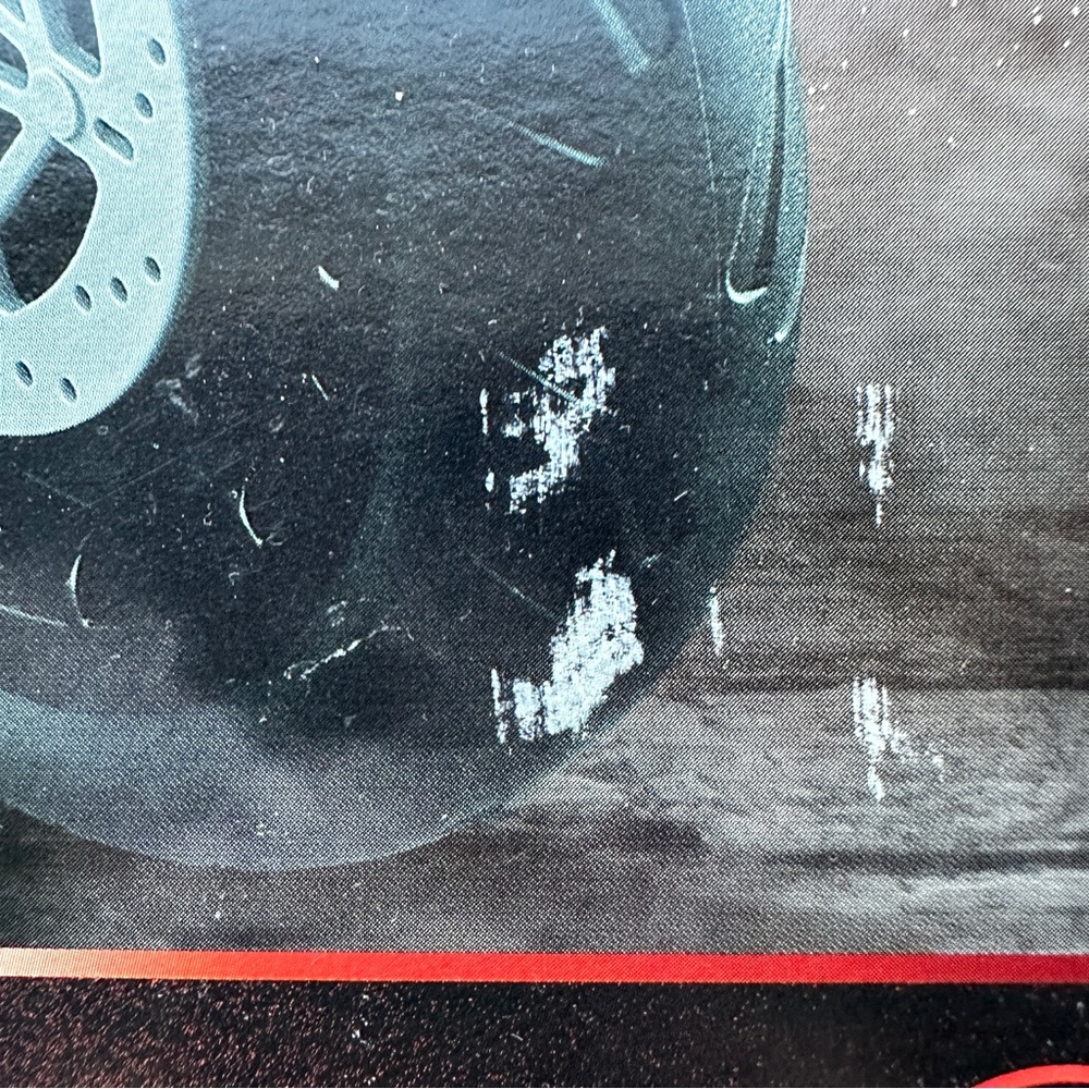 LEGO Technic The Batman Batcycle 42155 - Picture 8 of 10